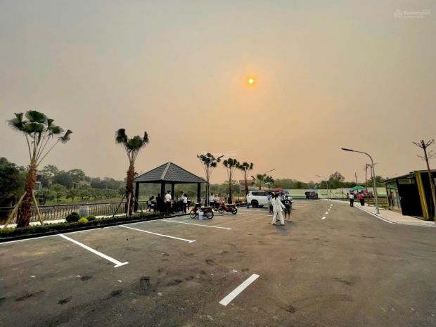 Bán đất đầu tư - sát cổng số 8 đhqg - 100.6m2 sổ đỏ hà nội 7405830