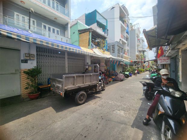 Bán nhà quận 8 hxh 100m2 dts âu dương lân  kinh doanh nhỉnh 7405847