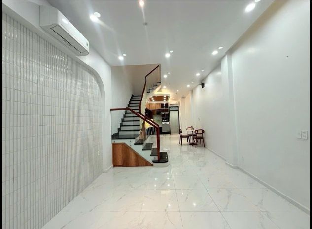 Bán nhà mới xây 4 tầng btct - dtsd lê tới 225m2 -  lê văn 7406414