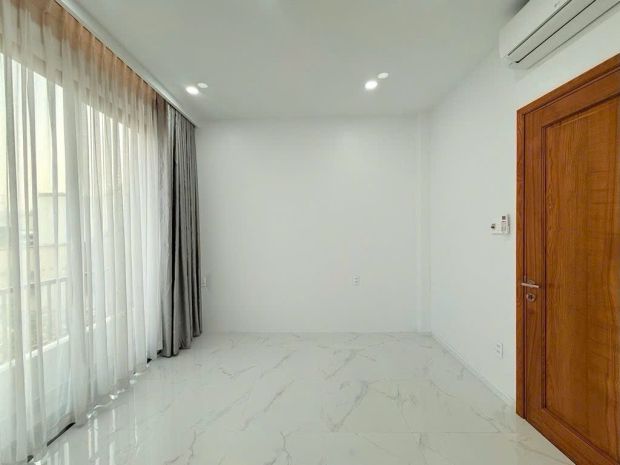 Bán nhà mới xây 4 tầng btct - dtsd lê tới 225m2 -  lê văn 7406417