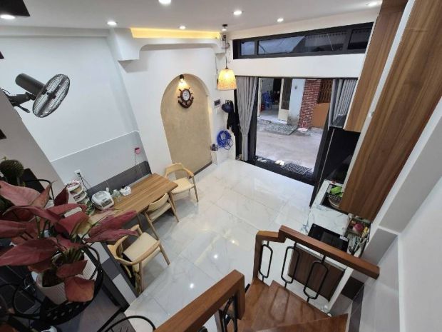 3 tầng - an ninh - hẻm 4m - chỉ hơn 4 tỷ- p. vườn lài 7406494