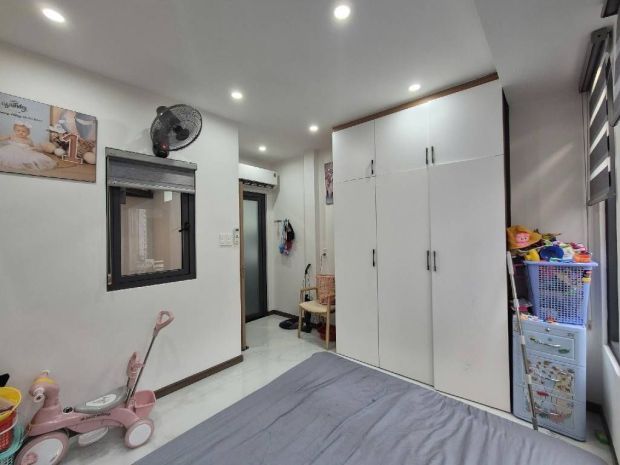 3 tầng - an ninh - hẻm 4m - chỉ hơn 4 tỷ- p. vườn lài 7406495