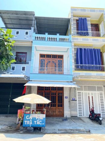Nhà 3 tầng  biển nha trang đi bộ ra biển chỉ 600m giá rẻ 7406525