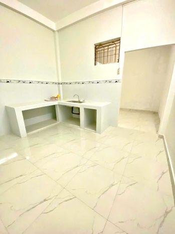 Nhà 3 tầng  biển nha trang đi bộ ra biển chỉ 600m giá rẻ 7406527