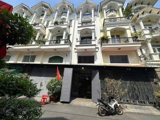 Chủ định cư nước ngoài  bán gấp nhà đường 35 7407717