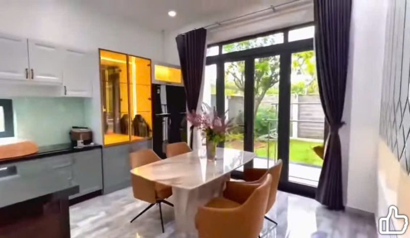 Biệt thự vườn 900m²  hồ bơi + xông hơi  mt đường 8m bùi 7408033