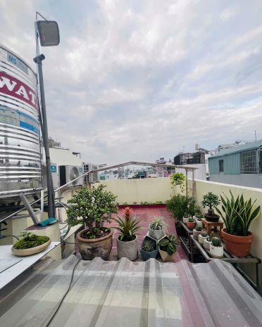 Nhà đẹp 4 tầng  lạc long quân  giá tốt  4pn 4wc  gần 7409185