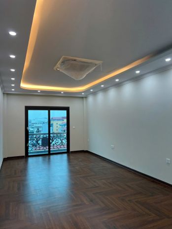 Hàng xóm aeon long biên - chỉ 1x tỷ - 61m2, 8t thang máy, 7409349