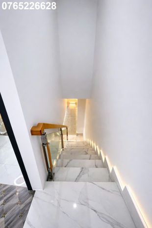 Sát mặt tiền hậu giang cắt kinh dương vương 2 tầng 60m2 7410104