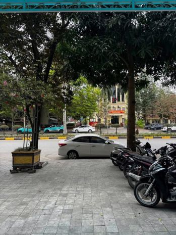 Chính chủ  cho thuê nhà 05 tầng để kinh doanh - vị trí 7410560