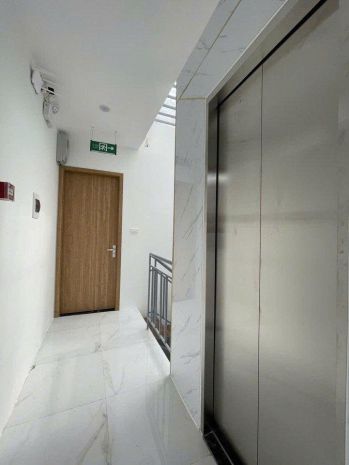 Tòa chdv đường láng  61m²  5 tầng  thang máy  11.x tỷ 7413125