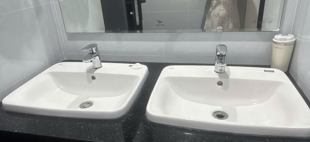 Cho thuê văn phòng làm việc nhà mới xây, không gian chuyên 7413629