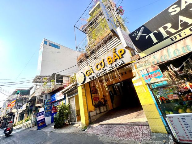 Chính chủ xưa cần bán nhà 2 tầng mặt tiền kinh doanh đ.trần 7416080