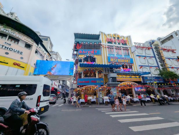 Mặt tiền bùi viện, hđt 180trth, chỉ 62 tỷ 7416131