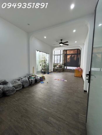 Nhà sát mặt tiền - khu bàu cát - 105m2- 3tầng - giá 8,5tỷ 7416237