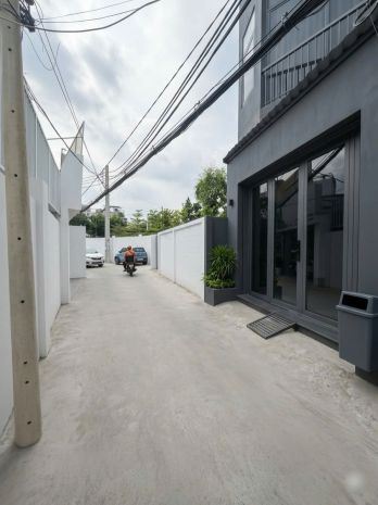 Chỉ 6.x tỷ- nhà 4 tầng quận 7- dt gần 55m2- dòng tiền 7416561