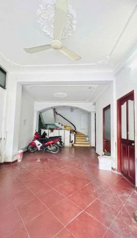 Diện tích lơn - hẻm  oto - sât mt phạm văn đồng
110 m2 - 6 7416693