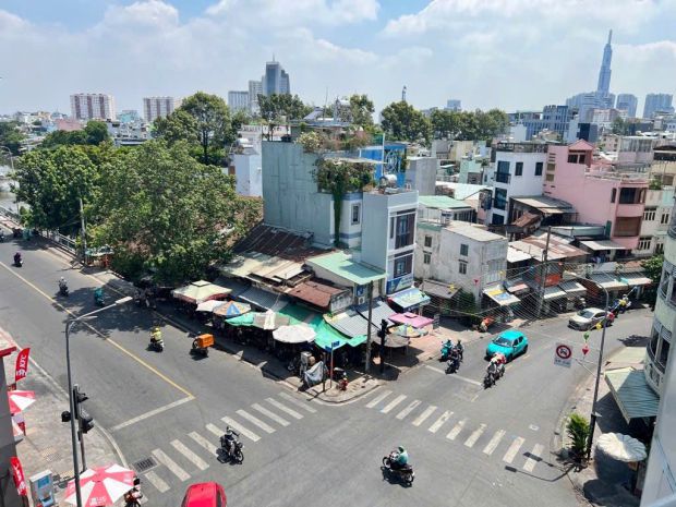 Bán nhà căn góc 2 mặt tiền kinh doanh lớn nguyễn huy tự 7417777