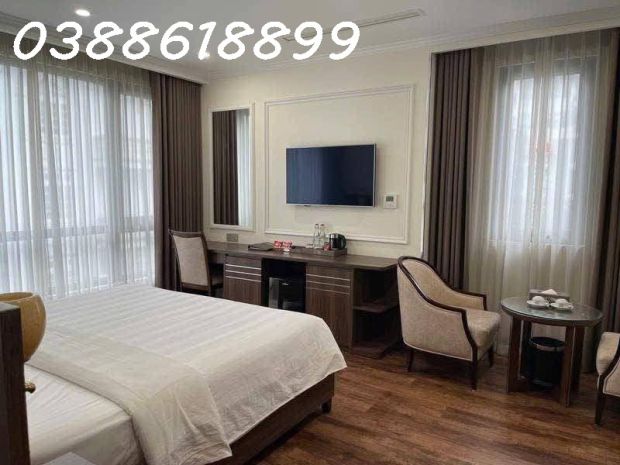 Bán khách sạn vip cầu giấy - dt 12 tỷn - 190m2 - 11 7418485