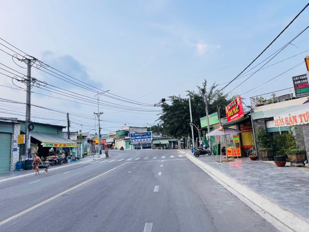 Bán nhà mặt tiền liên huyện, tân bình, dĩ an  ngang 7m 7418935