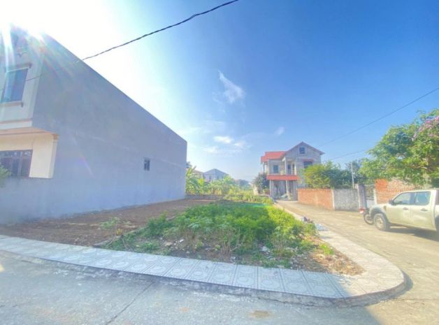 Tôi cần bán mảnh đất 100m2 full thổ cư tại trung tâm hoà 7419647