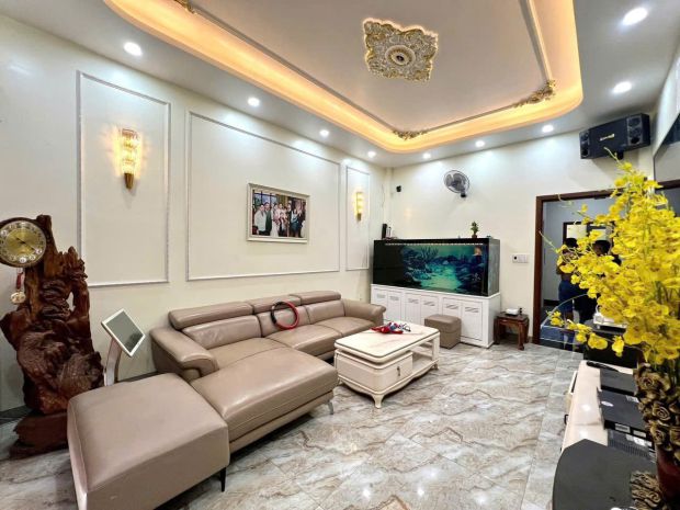 Bán nhà 4 tầng trục trung lực  hải an  có thang máy  phù 7419738