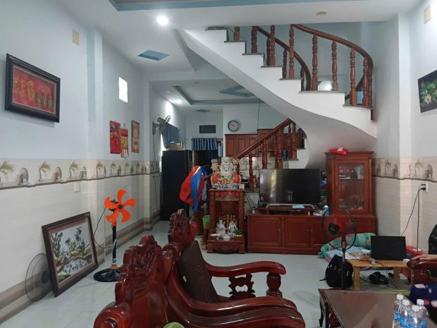 Bán căn nhà 1 trệt 2 lầu bờ kè bửu long mới biên hoà 7420834