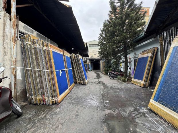 Bán nhà xưởng hẻm 8m lê văn quới - gần phan anh, 1533m2 7420898