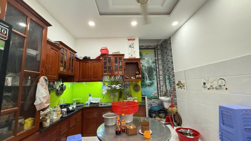 Bán gấp nhà 5 tầng, diện tích 61m2, hẻm ô tô, thạnh xuân, 7422654