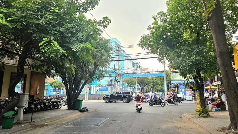 Nhà mặt phố bàu cát tân bình - 133m2 - 2 tầng - sổ hồng - 7423113