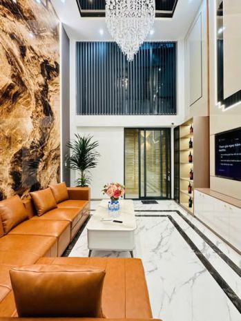 Nhà 5 tầng lung linh full nội thât xịn xò - có ô chỡ thang 7424197