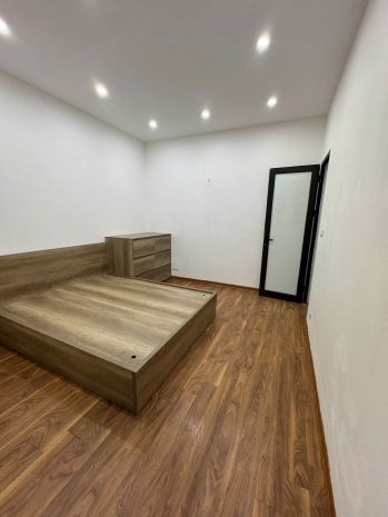 Nhà ba đình, giá giật mình, nhỉnh 8 tỷ có nhà 35m x 4 tầng 7424595