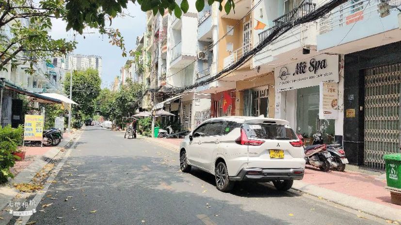 Bán nhà 4 tầng đường tạ quang bửu mặt tiền 12.5x20 căn góc 7425602