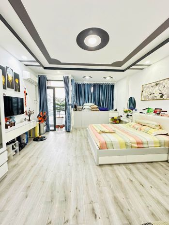 Bán nhà 5 tầng an dương vương ngang 5m bề thế tặng nội thất 7425680