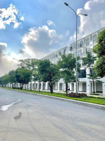 Cần bán gấp - liền kề  hinode royal park - trục đường 30m 7426040