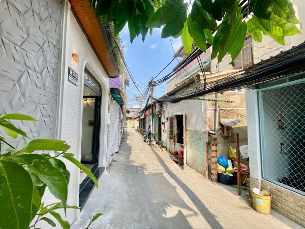 Cần bán nhà mới hoàn thiên q7 full nội thất đẹp 7426612