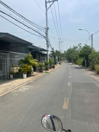 Cần bán gấp lô đất mặt tiền đặng thúc vịnh  hóc môn gía 7426825