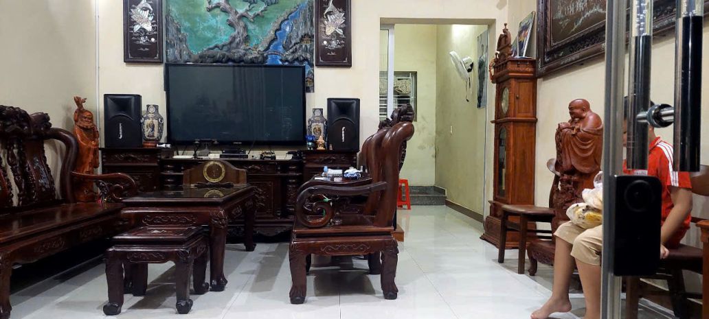 Bán nhà 2 tầng- mặt đường lớn- ngã tư nhà văn hoá trà khê- 7427921