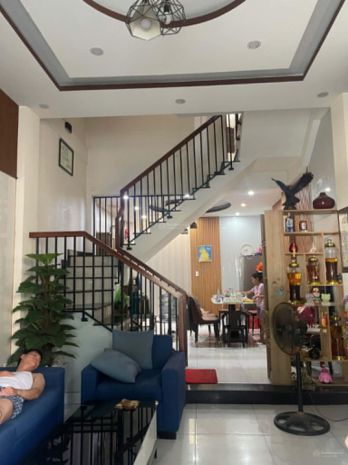 Căn duy nhất - nhà mặt tiền cmt8 gần trường chinh - 3 tầng 7428189