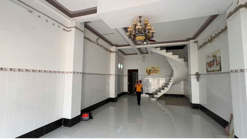 Chính chủ bán gấp nhà mặt tiền quốc lộ 60 ở tiểu cần trà 7428746