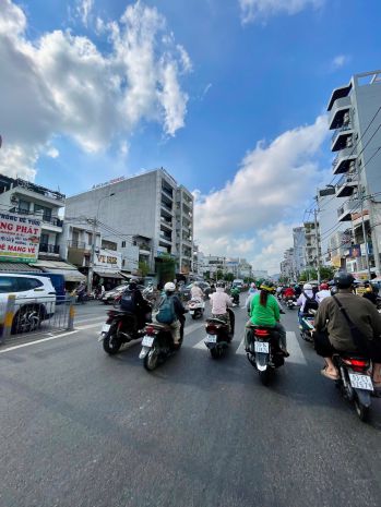 Có lô đất nào ngang 5m, xây cao được ở bình thạnh không? có 7428877