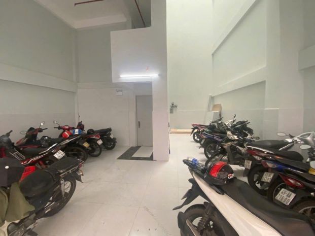 Bán tòa chdv 6 tầng - dt 181m2 - sd 600m2 - hđt 105tr tháng 7428896