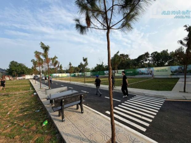 Nhỉnh 2,5 tỷ chốt lô đất 100m2 sổ đỏ f0, full thổ cư, khu 7429234