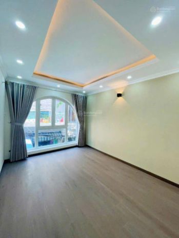 Bán nhà 2 tầng 21m² nguyễn thần hiến, q.4, 5.6 tỷ, sổ đỏ. 7429270