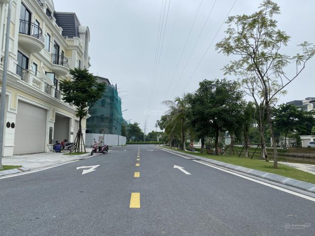 Căn liền kề khiến khách xem  là muốn chốt ngay tại an lạc 7429438