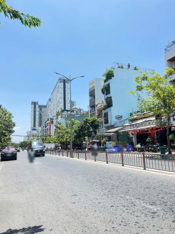 Nhà 4x17m 2 mặt tiền ngay phố ẩm thực tạ quang bửu p4q8. 7429621