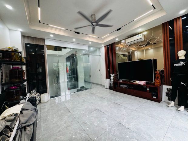 Bán nhà liền kề việt hưng 76m2 - 6 tầng thang máy  2x tỷ 7430172