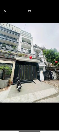 Đại mỗ nam từ liêm, 94m, 2 ô ô tránh, hàng xóm cho thuê văn 7430695