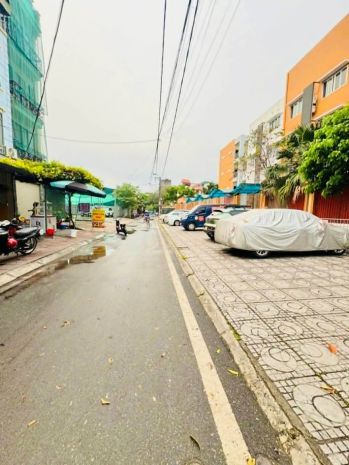 Bán nhà long biên, 68m, mặt tiền 5m, vỉa hè, ôtô tránh, đối 7431829