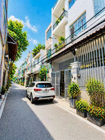 Đối diện công viên  hxh thẳng thông  ngay đhct  66m² 7432179